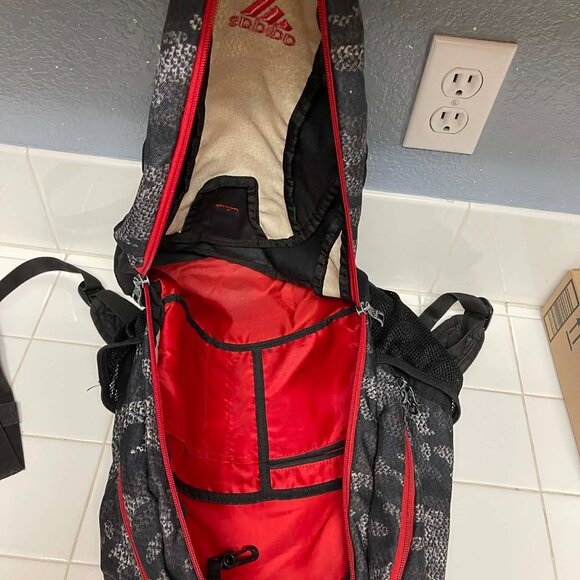 Adidas backpack - Picture 7 of 11